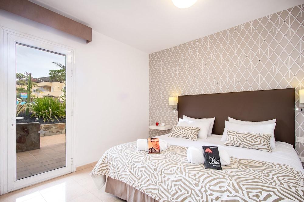קורלחו Hotel Arena Suite מראה חיצוני תמונה