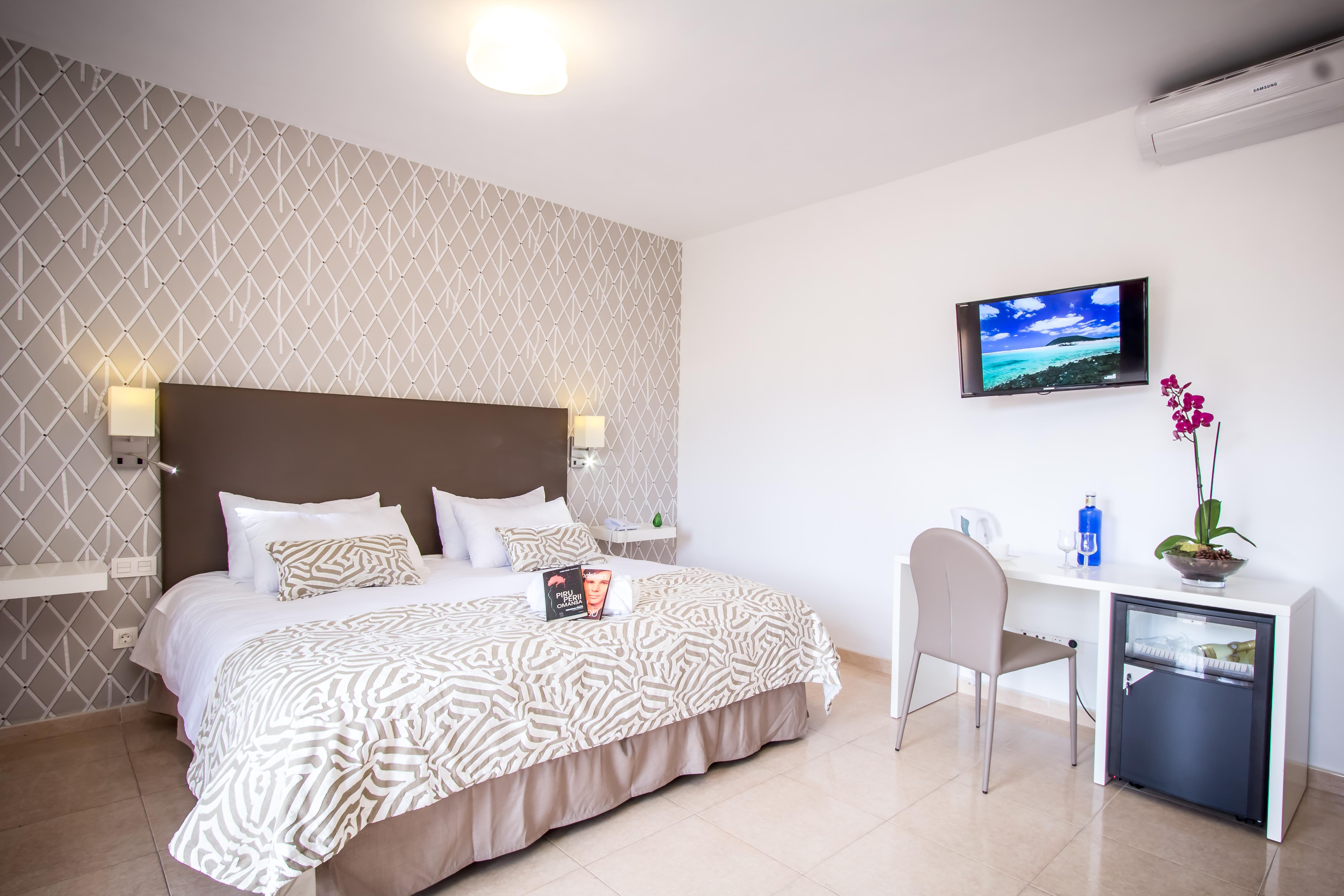 קורלחו Hotel Arena Suite מראה חיצוני תמונה