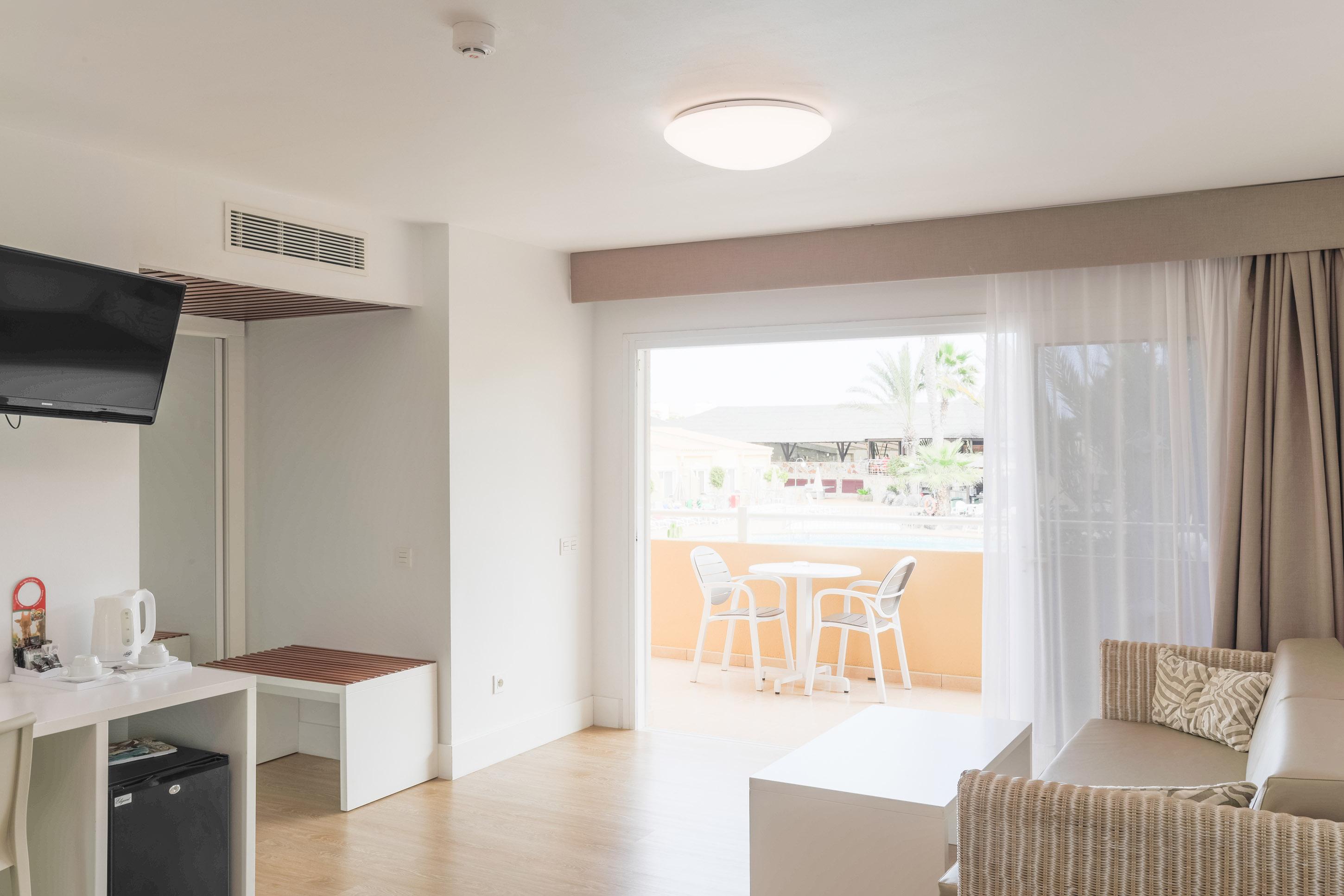 קורלחו Hotel Arena Suite מראה חיצוני תמונה