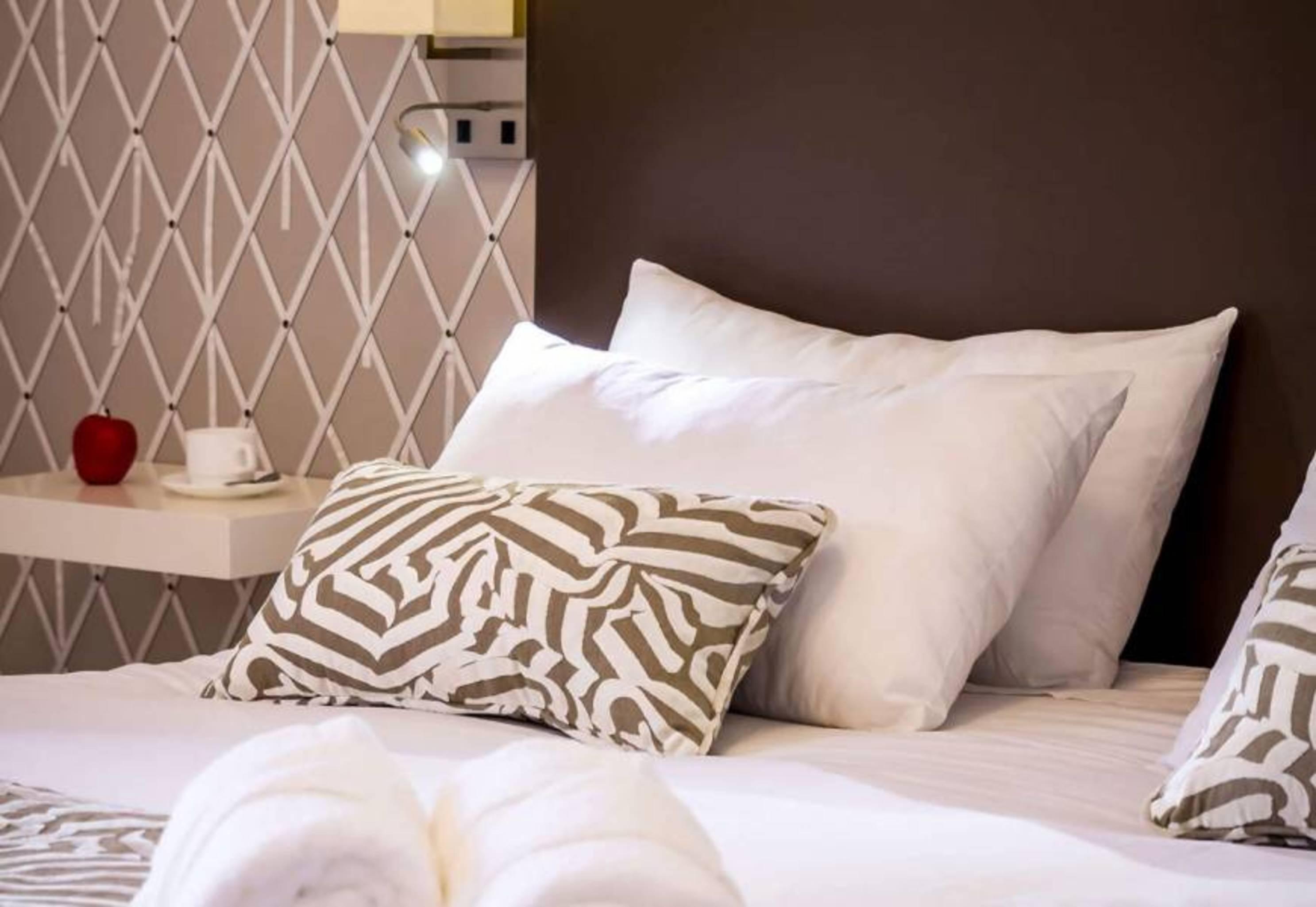 קורלחו Hotel Arena Suite מראה חיצוני תמונה