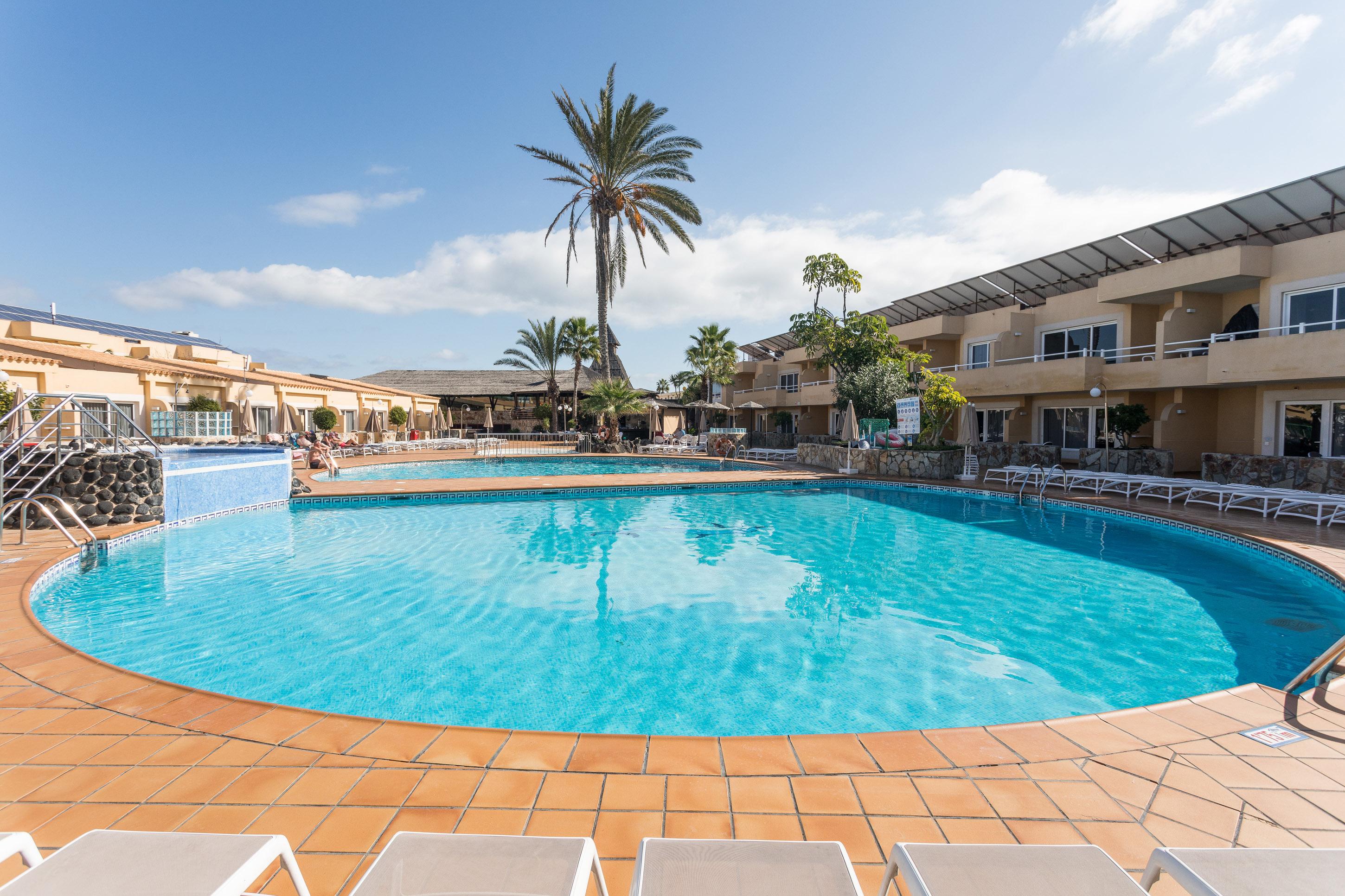 קורלחו Hotel Arena Suite מראה חיצוני תמונה