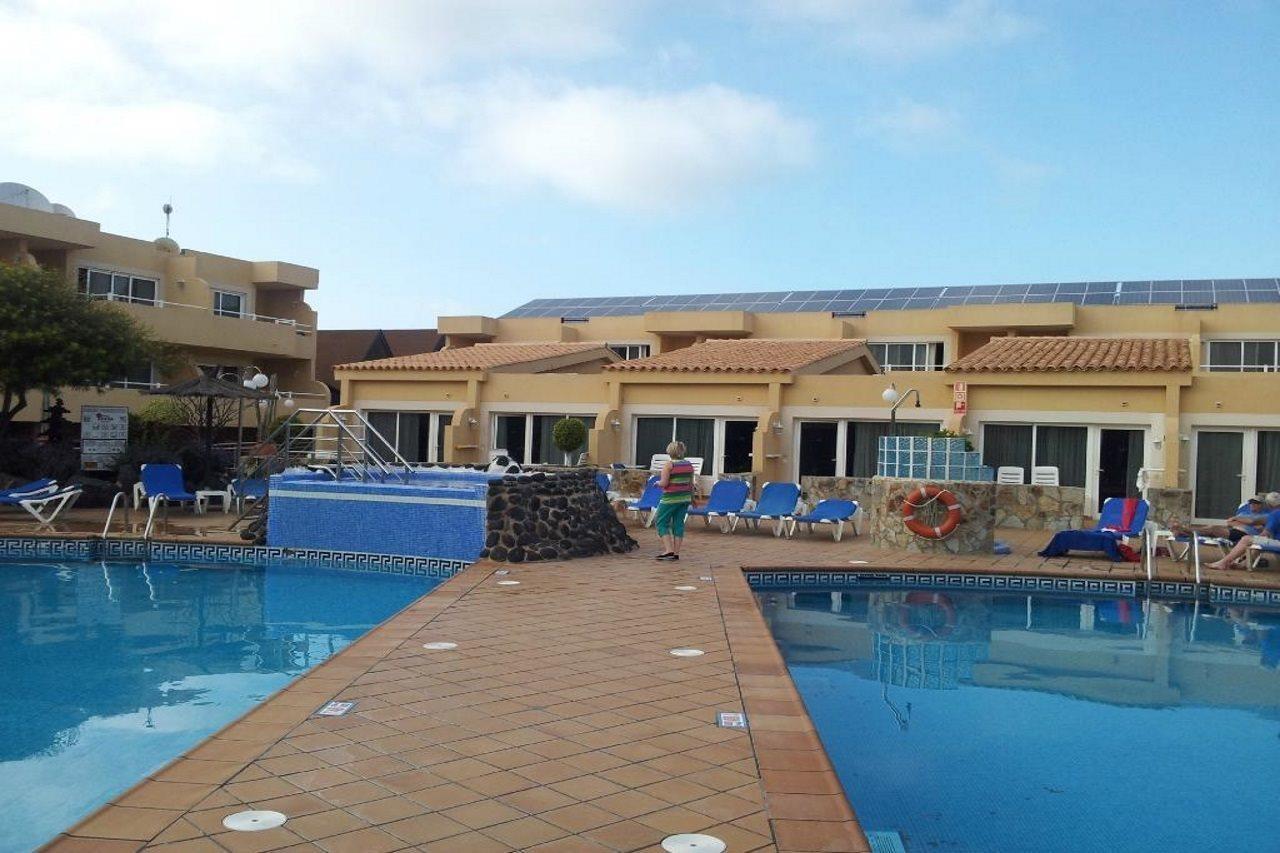 קורלחו Hotel Arena Suite מראה חיצוני תמונה
